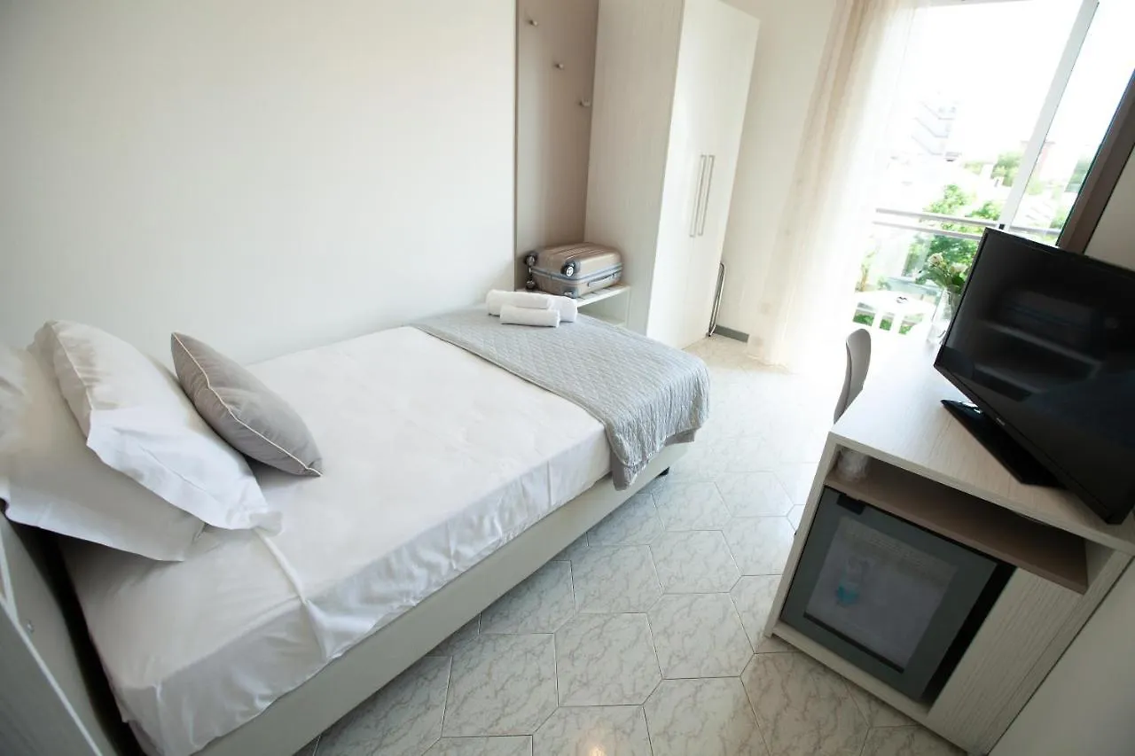 Hotel Maestri Riccione 3*,  Italy