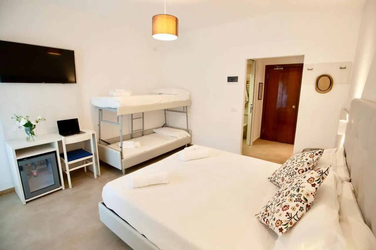 Hotel Maestri 리치오네 3*,  이탈리아