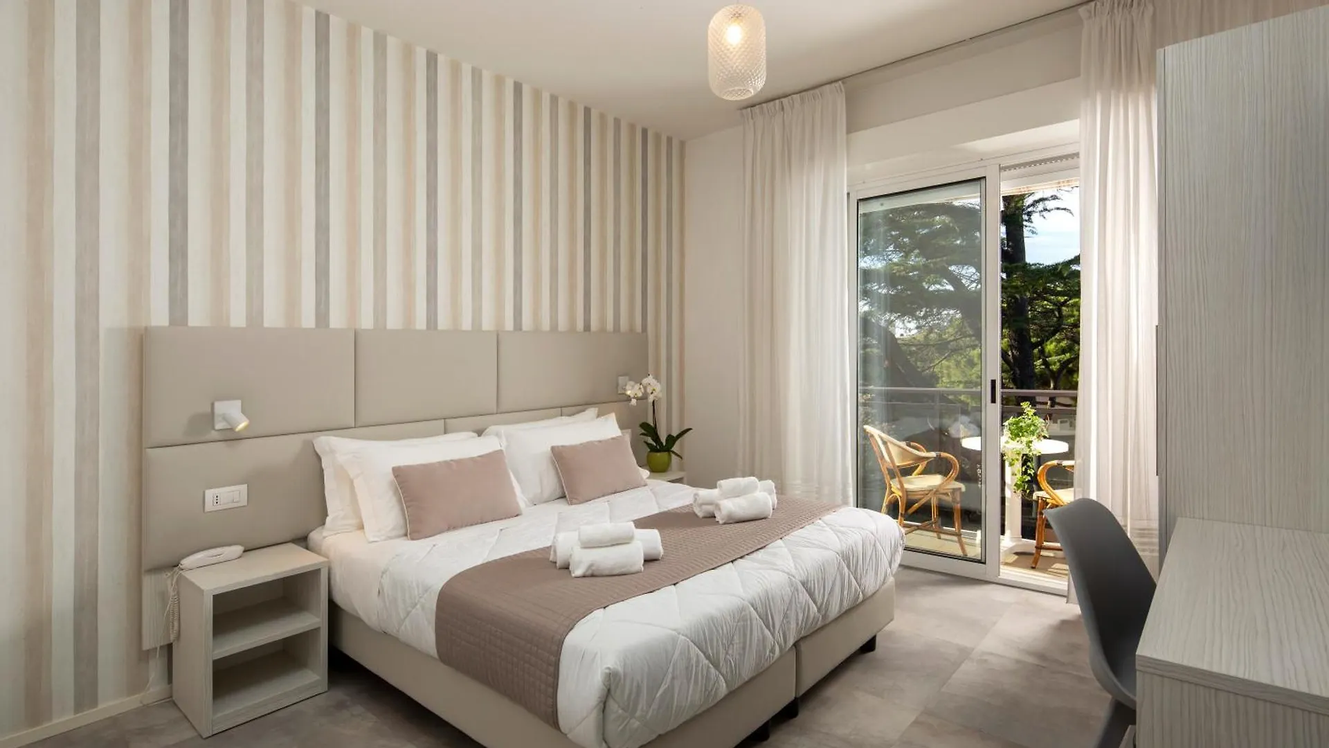Hotel Maestri 리치오네